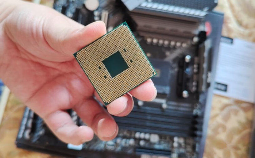 主板CPU套装AMD锐龙R5质量到底怎么样好不好,坑不坑人看完这个评测就知道了！