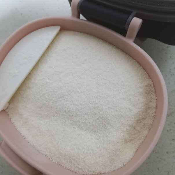 小皮LittleFreddie高铁米粉细腻好吞咽多大可以吃不是纯米粉？