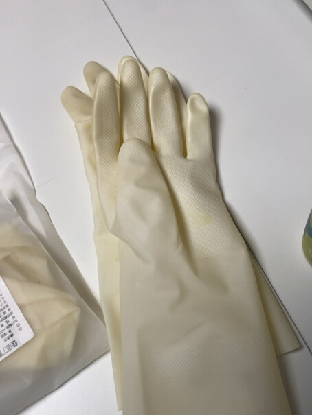 京东（JINGDONG）手套-鞋套-围裙佳佰丁腈手套日本厨房洗碗家用清洁橡胶手套应该怎么样选择,使用两个月反馈！