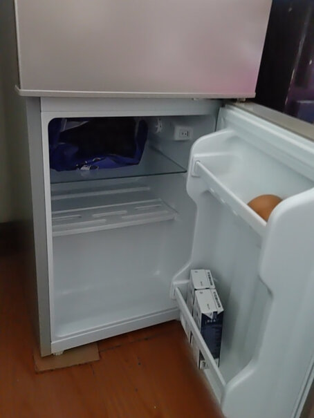 韩国现代迷你冰箱小冰箱小型电冰箱双门家用宿舍冷冻冷藏节能这冰箱重吗？