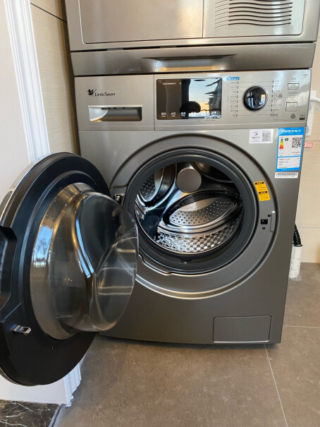 小天鹅烘干机直排式家用干衣机这款烘干机噪音大不大？你们是不是烘干比洗衣机声音要响？有扣子的衣服烘干的时候会更响？金属碰撞的声音？