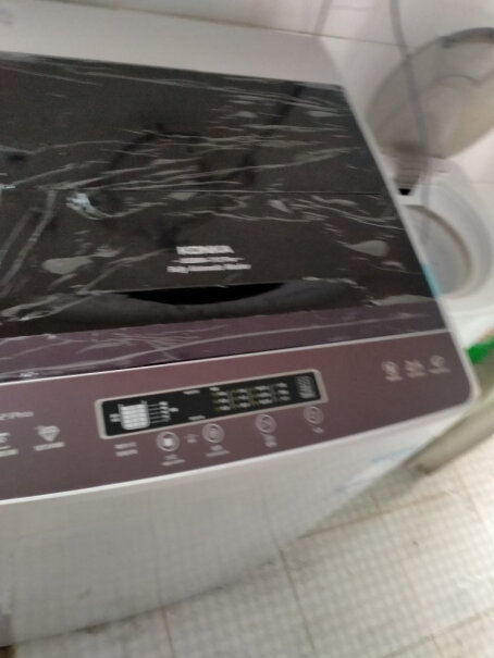 康佳洗衣机全自动8公斤波轮甩干脱水声音是特别大吗？
