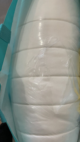纤维枕MUJI聚氨酯泡沫低反弹绗缝评测哪款功能更好,使用两个月反馈！