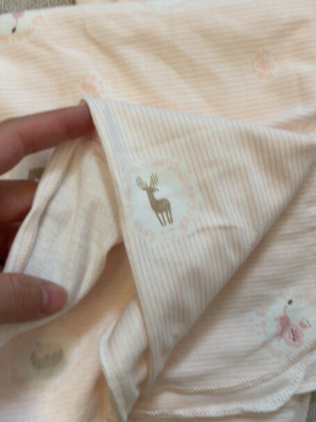 童泰新生儿床品四季抱巾纯棉婴儿包裹巾2条装灰色84*84会不会很小？
