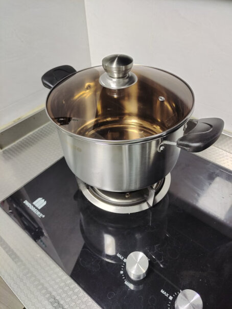 拜格不锈钢汤锅加厚24cm如果烧面汤会糊锅吗？