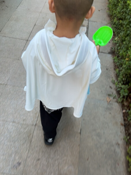 aqpa外套-大衣「UPF50+」100cm儿童防晒衣评测：质量如何，值得购买吗？