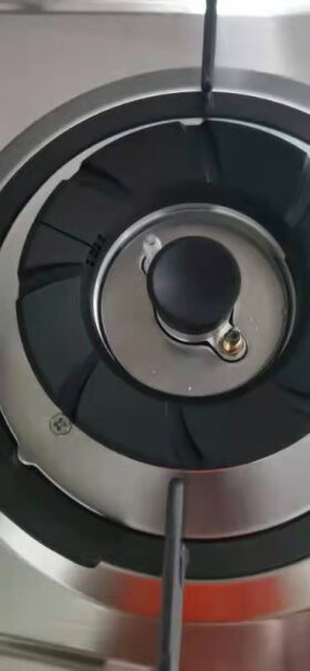 康佳燃气灶双灶具台式灶液化气双灶有煤气的没有？内径61&times;34厘米。