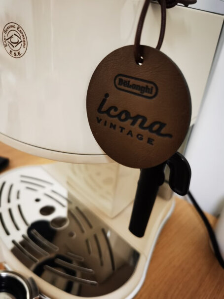 德龙咖啡机复古系列半自动咖啡机这个蒸汽打奶泡效果好吗？
