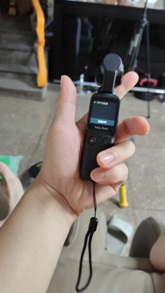 Feiyu Pocket2S口袋云台相机套装可以固定在车上吗？像行车记录仪那样？