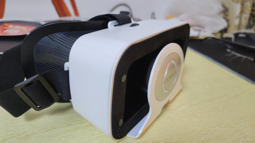 千幻魔镜VR-巴斯光年华为手机都能用吗？