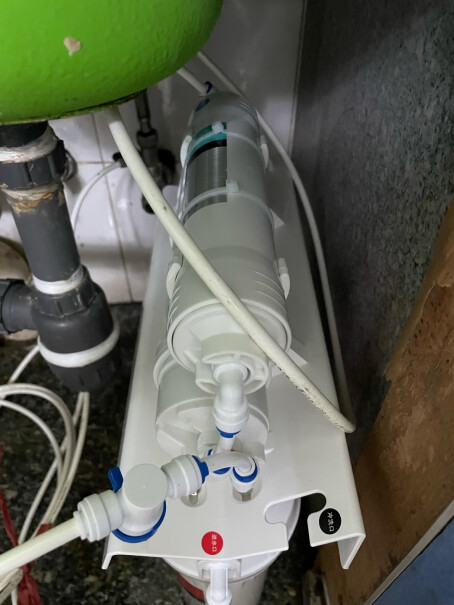 苏泊尔净水器家用厨房自来水过滤器水龙头超滤净水机为什么还是有水垢？