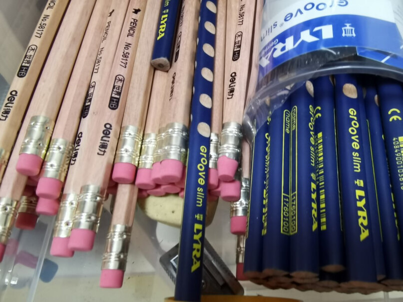 得力deli原木六角笔杆2B铅笔带橡皮头学生考试素描绘图铅笔三年级作业用木制的铅笔是什么型号？