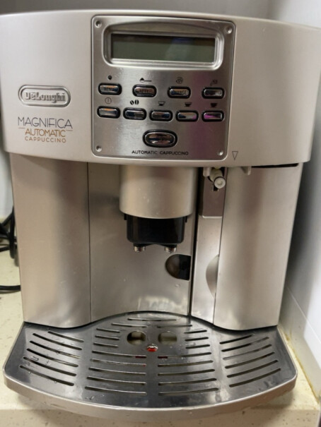 咖啡机德龙咖啡机意式15Bar泵压评测教你怎么选,坑不坑人看完这个评测就知道了！