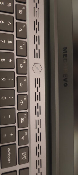 电竞16K16蛟龙笔记本电脑英寸游戏机械革命是有三种模式吗？