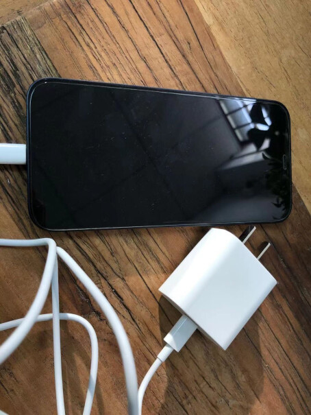 苹果12这个充电头充苹果11手机会发烫吗？