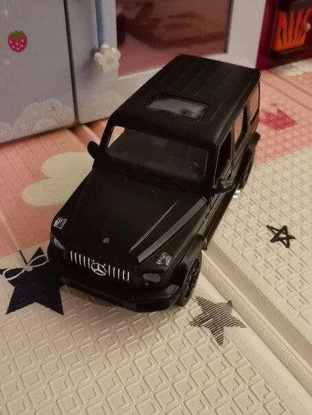 星辉Rastar遥控车男孩儿童玩具车模梅赛德斯奔驰G63模型一岁小朋友能玩吗？