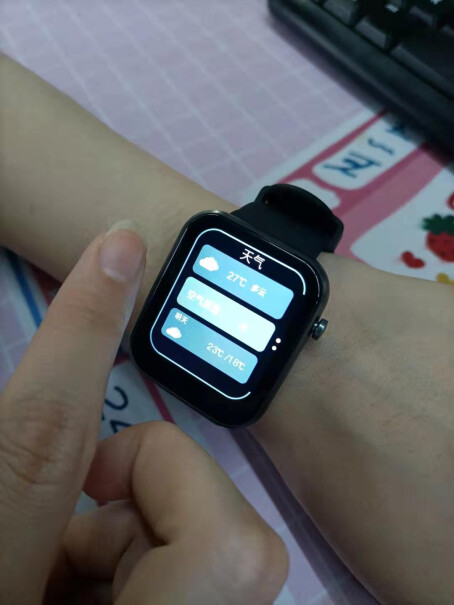 aigo FW05智能手表可以与苹果手机连微信吗？