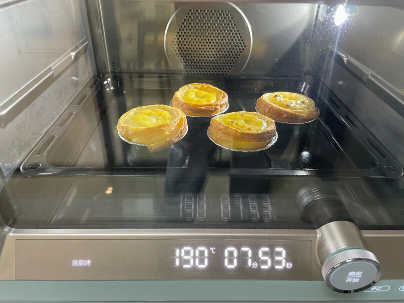 美的家用蒸烤箱电烤箱20升蒸烤一体苹果手机可以控制这个烤箱吗？