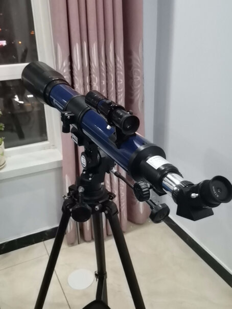 宝视德88-45000天文望远镜缺配件：4mm目镜x1，12mm目镜x1，20mm目镜x1，天顶镜x1，寻星镜x1，调节杆x2，3倍增倍镜x1