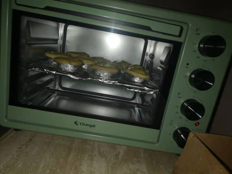 长帝电烤箱25升机容量请问实物质感怎么样？可以烤整只鸡、鸡翅、烤鱼和红薯吗？