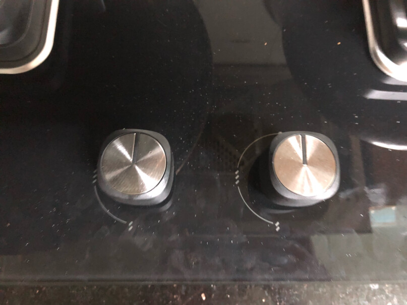 康佳燃气灶双灶具5.0KW液化气灶有玻璃炸了以后售后成功的吗？