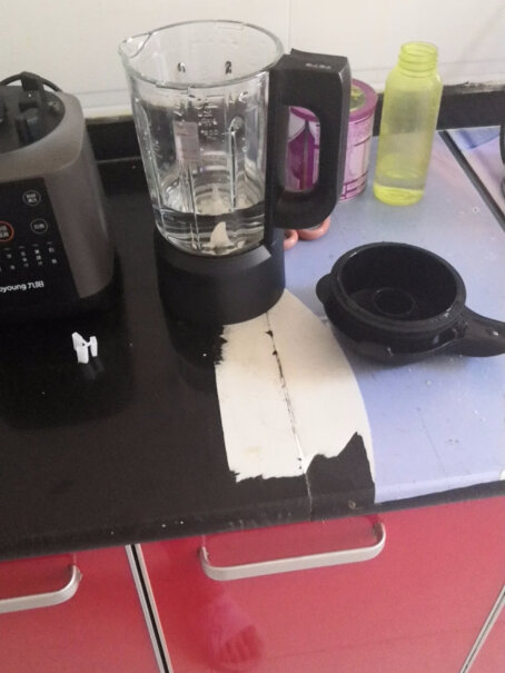 九阳破壁机家用豆浆机榨汁机搅拌机果汁机多功能料理机破壁机打豆浆需要再倒出来加热吗？