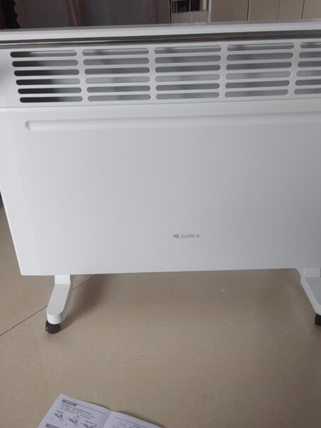 格力取暖器这款与油汀哪个更适合卧室使用？