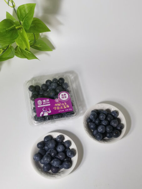 佳沃云南蓝莓14mm 12盒原箱生鲜这个和一颗梅比哪个好吃呀？