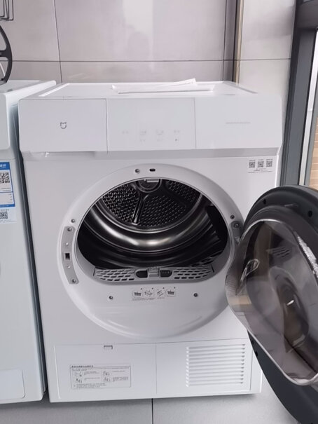 米家小米热泵式烘干机10公斤全自动家用干衣机洗衣机伴侣可以直接放到小米１F或1C的洗衣机上面吗？