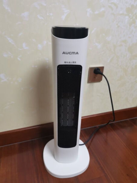 澳柯玛AUCMA遥控取暖器这个跟那些二三百的什么区别？