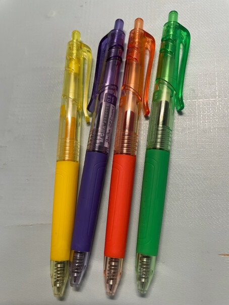 笔类晨光M&G文具0.5mm彩色中性笔套装按动多色签字笔评测分析哪款更好,对比哪款性价比更高？