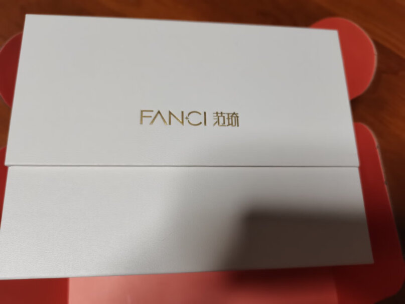 范琦（Fanci）项链Fanci范琦银饰相伴项链女925银爱心吊坠学生锁骨链情人节生日礼物送女友老婆女生纪念日相伴项链评测哪款值得买,性能评测？