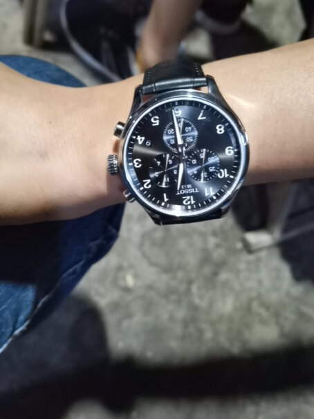 天梭TISSOT瑞士手表天梭男表是机械的吗？