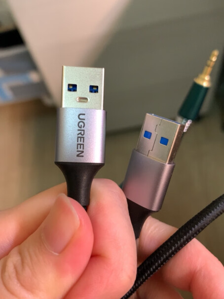 绿联（UGREEN）USB2.0数据线 0.25米我要连接电脑主机和U盘的，应该买哪种？