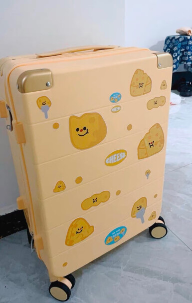 伊曼家伊曼USB拉杆箱PC万向轮行李箱登机大容量评测性价比高吗？只选对的不选贵的！