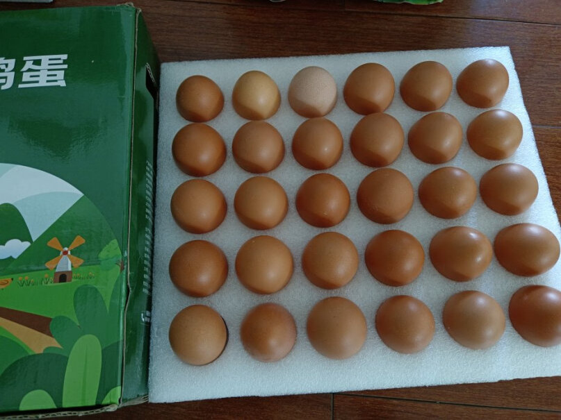 京鲜生 鲜鸡蛋30枚/盒 健康轻食这个是笨鸡蛋吗？