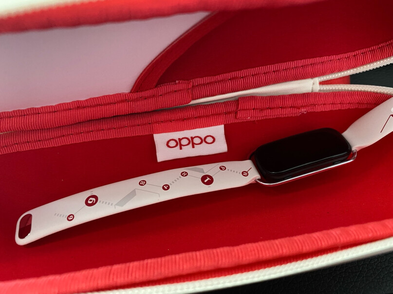OPPO手环时尚版 运动智能手环手环充满电能用多久？