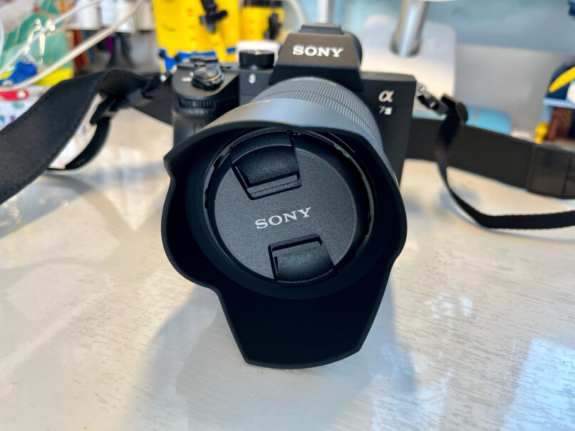 索尼Alpha 7 III 微单数码相机a7m3带的28~70镜头够用吗想在配一个镜头买70~ 300的好还是24~105的还是24~240的？