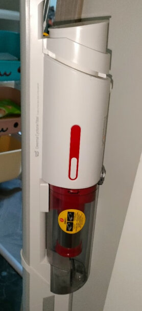德尔玛DX1000吸尘器家用立式手持吸尘器你们的新机使用时喷的气味臭吗？我的很臭，真担心这气体不好，希望早点无味？