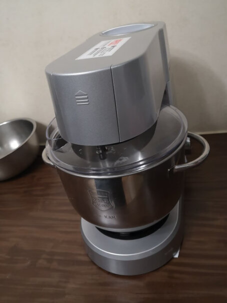 海氏家用全自动多功能厨师机搅拌和面打蛋器HM755银色这款多久能出手套膜？