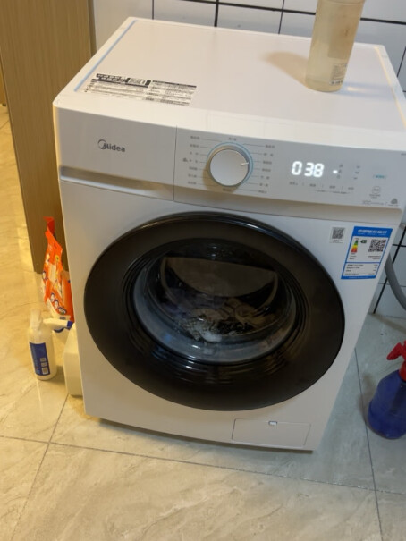 美的京品家电滚筒洗衣机全自动水温最高多少？