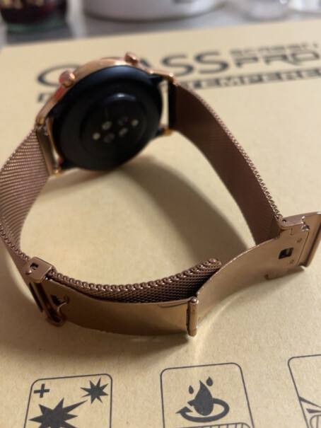 荣耀手表242mm荣耀近期会出新款手表吗?