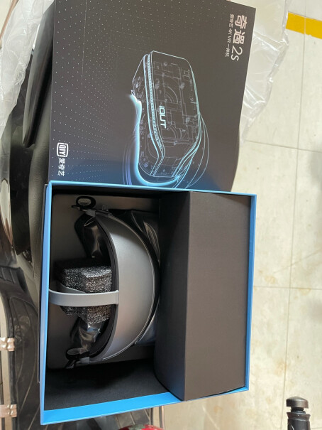 爱奇艺奇遇2S VR眼镜可以蓝牙连接，投频吗？