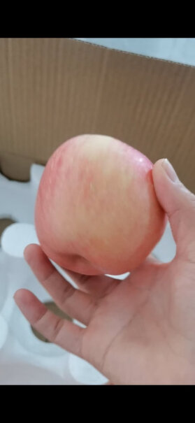 苹果红富士巧域脆甜斤大果80mm新鲜水果好不好？老司机揭秘评测如何？