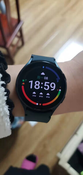 智能手表三星Galaxy Watch4 40mm蓝牙款3分钟告诉你到底有没有必要买！评测数据如何？