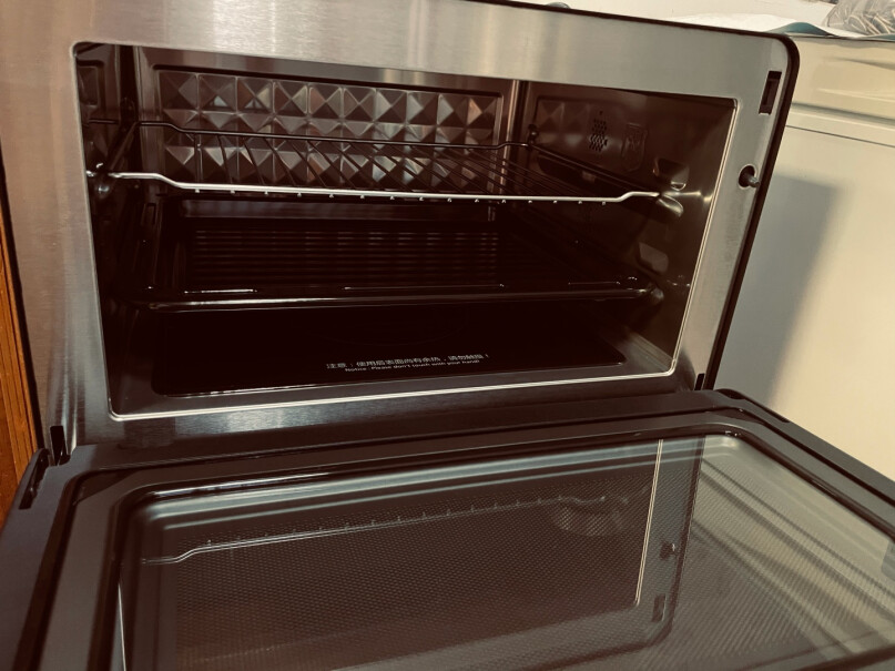 美的微波炉智能微蒸烤一体机这个脱脂燃卡的技术指的是啥啊？不太理解？