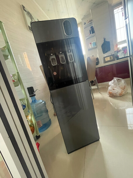 美菱饮水机下置式家用立式温热型有冰冷，加热的吗？
