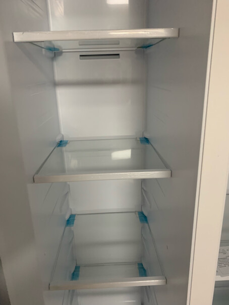 美的Midea606升冰箱双开门对开门冰箱一级变频风冷无霜智能家电BCD-606WKPZME镇上包送吗？