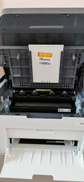 惠普136w锐系列黑白激光多功能一体机你们的打印出来歪斜吗？