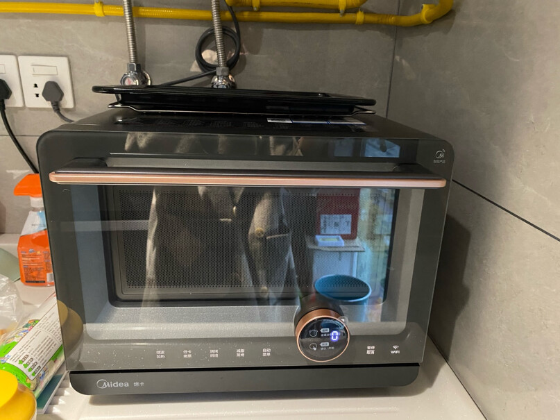 美的微波炉智能微蒸烤一体机耗电量怎么样，功能多会不会耗电量特别大？